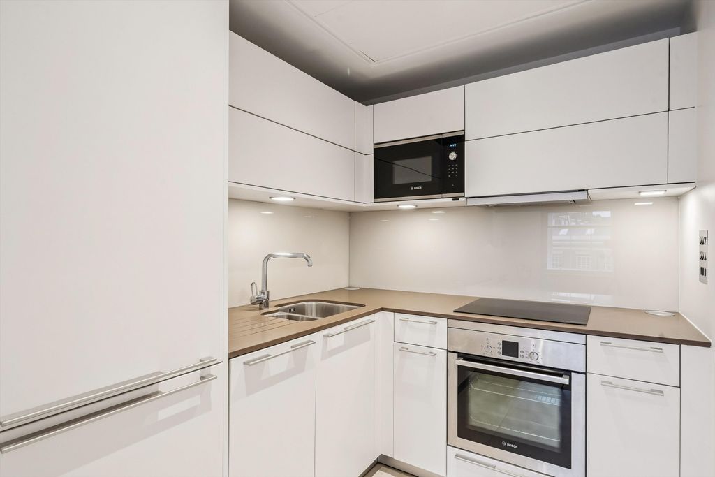 Property photo 2 of 9 Image