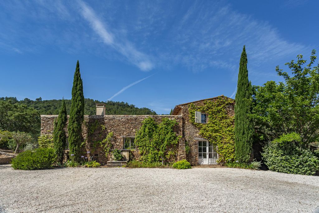 Property photo 2 of 21 Provencal House For