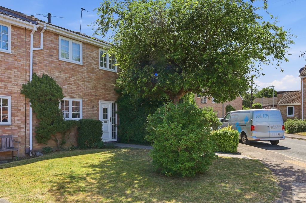 Property photo 1 of 20