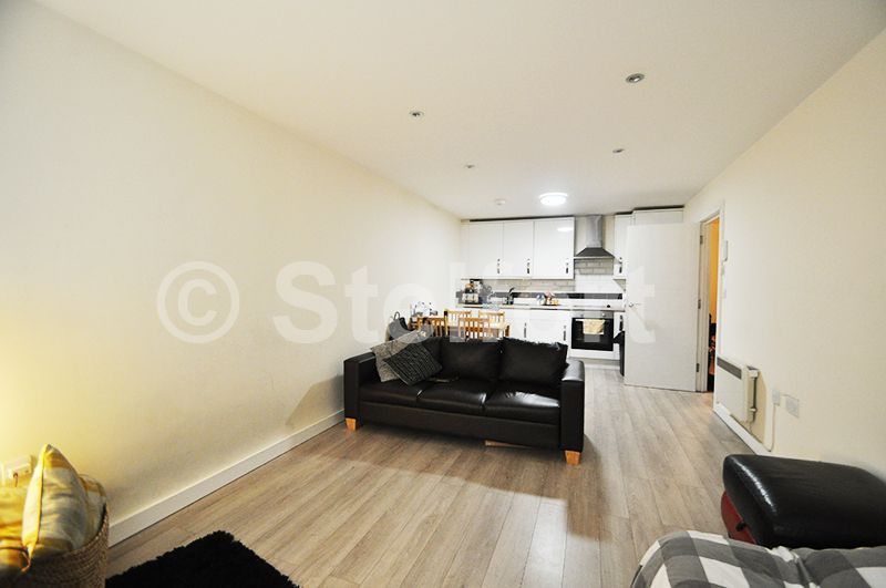 Property photo 3 of 6