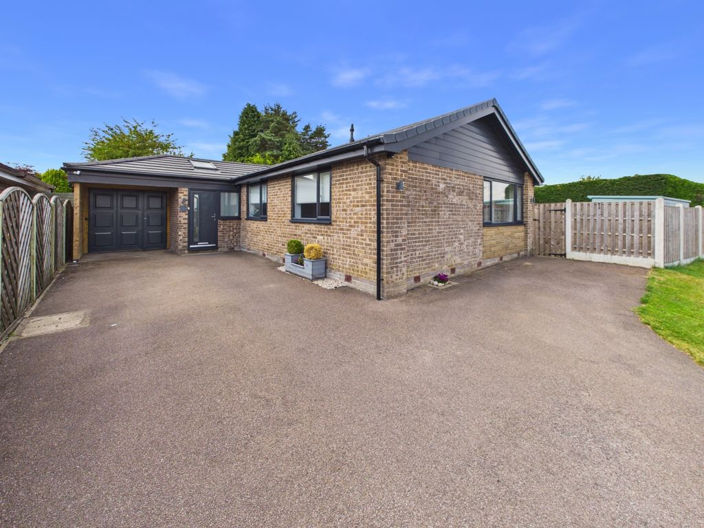Property photo 1 of 33 Cam04789G0-Pr0116-Still048