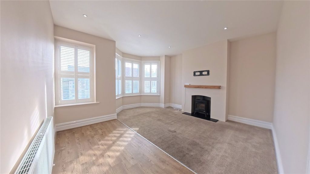 Property photo 2 of 7 Picture No. 07