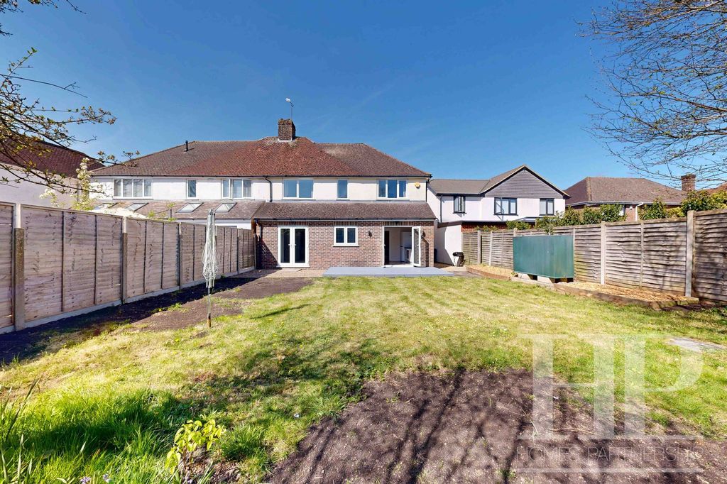 Property photo 3 of 25