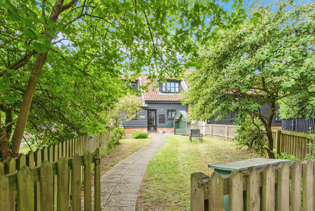 Property photo 1 of 17 Photo