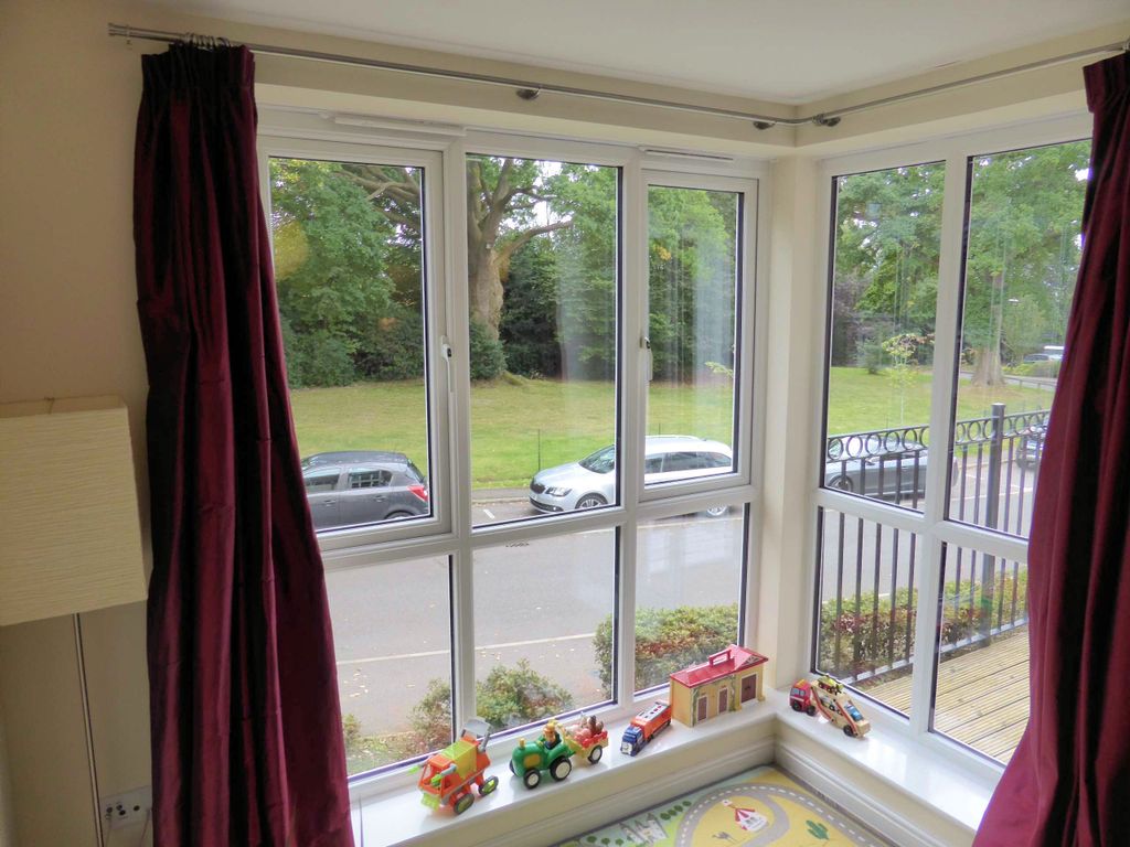 Property photo 3 of 13