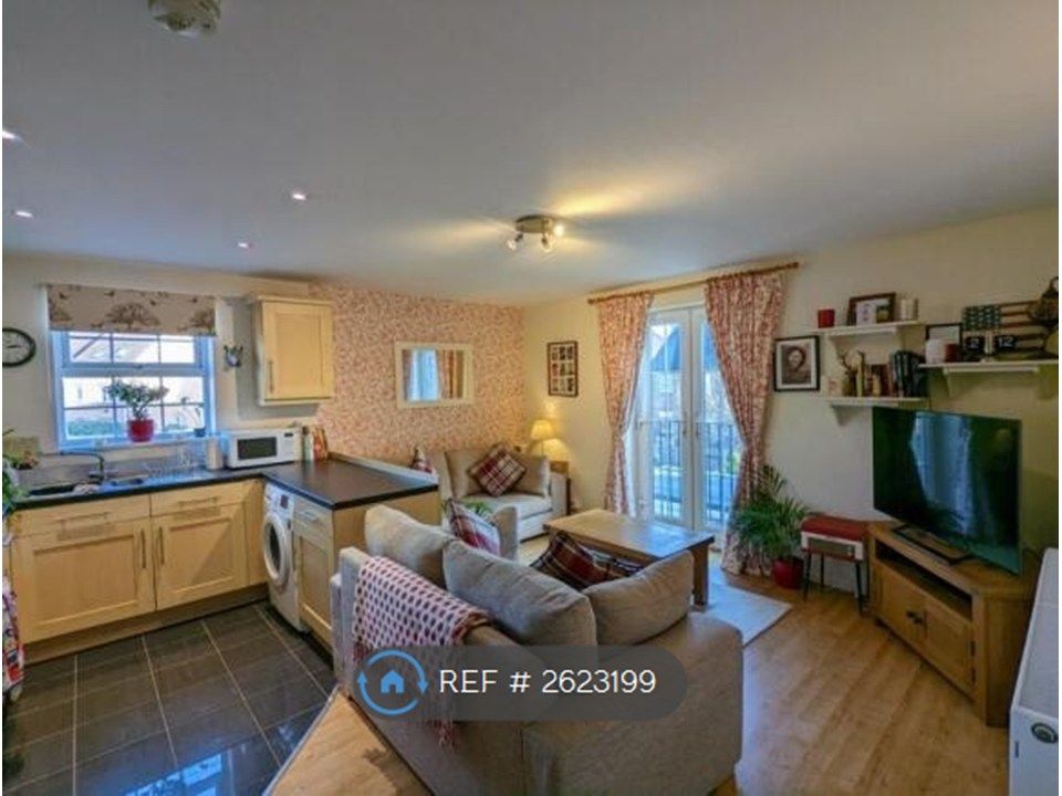 Property photo 2 of 11