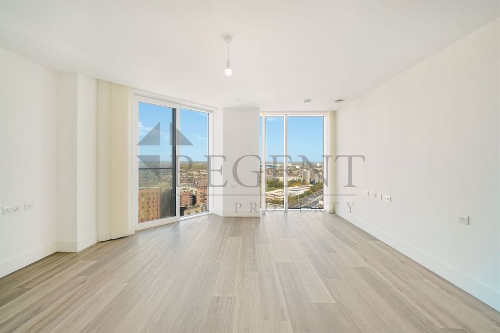 Property photo 1 of 20 (Main)