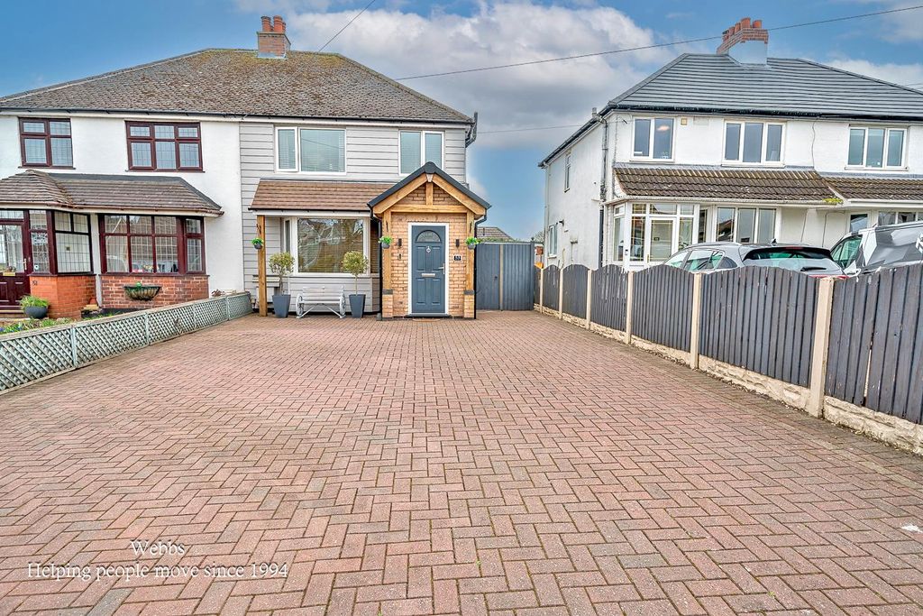 Property photo 1 of 36 Webbs-42.Jpg