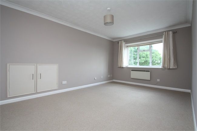 Property photo 2 of 5