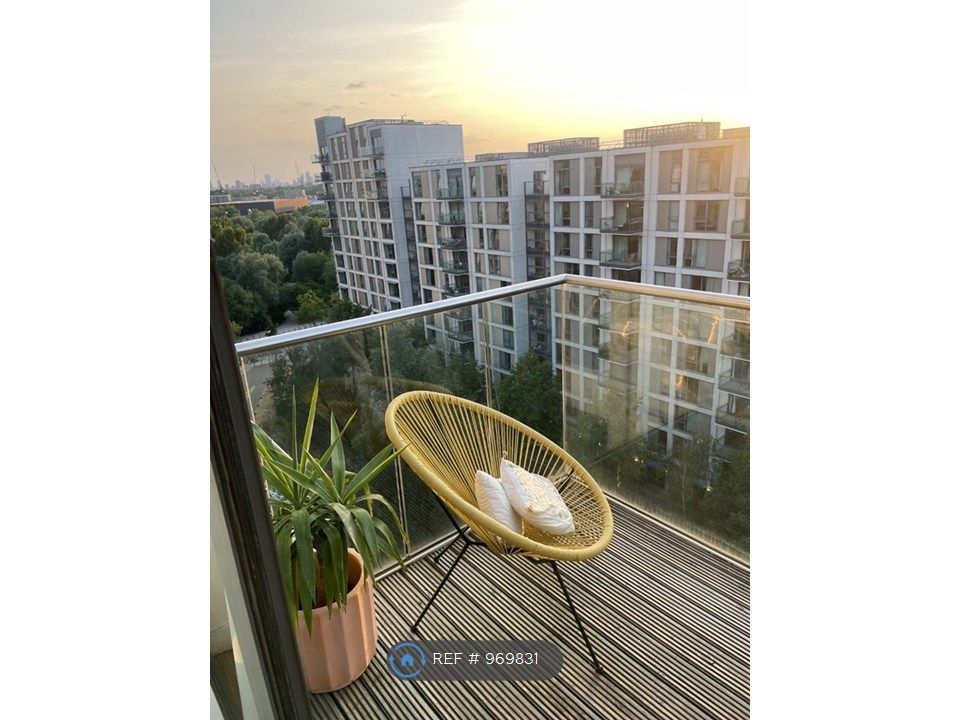 Property photo 3 of 5 Top Floor - Private Balcony