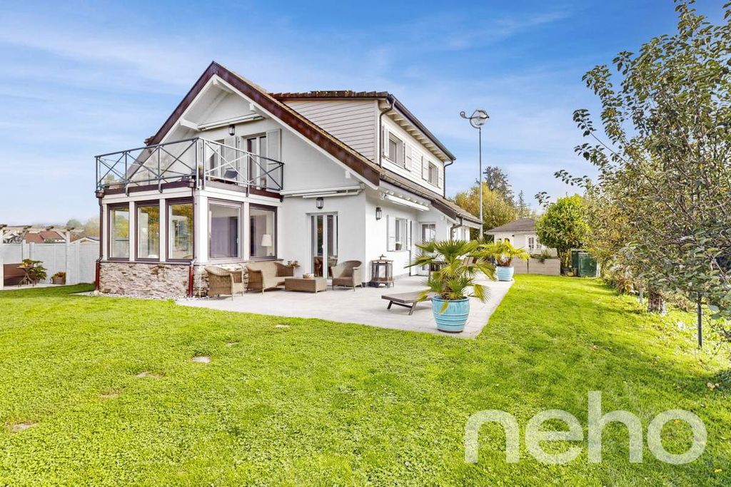 Property photo 3 of 13