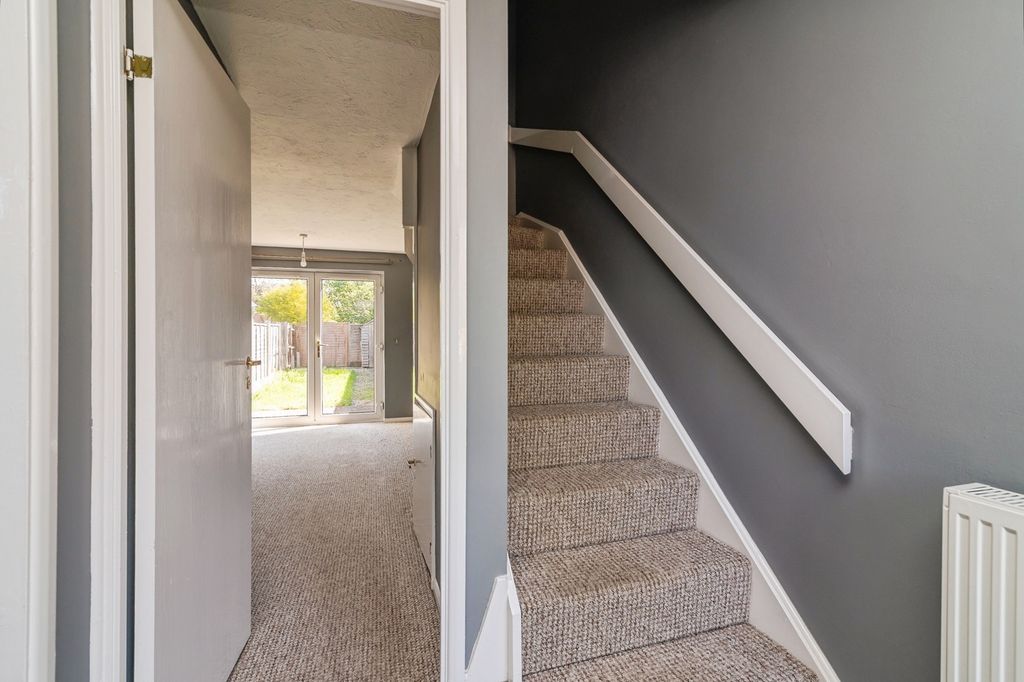 Property photo 2 of 19 Pbox-Img.Jpg