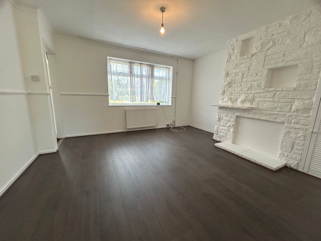 Property photo 3 of 11 Img_8669