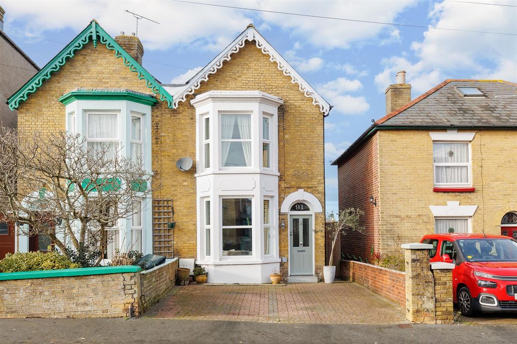 Property photo 1 of 27 2.Jpg