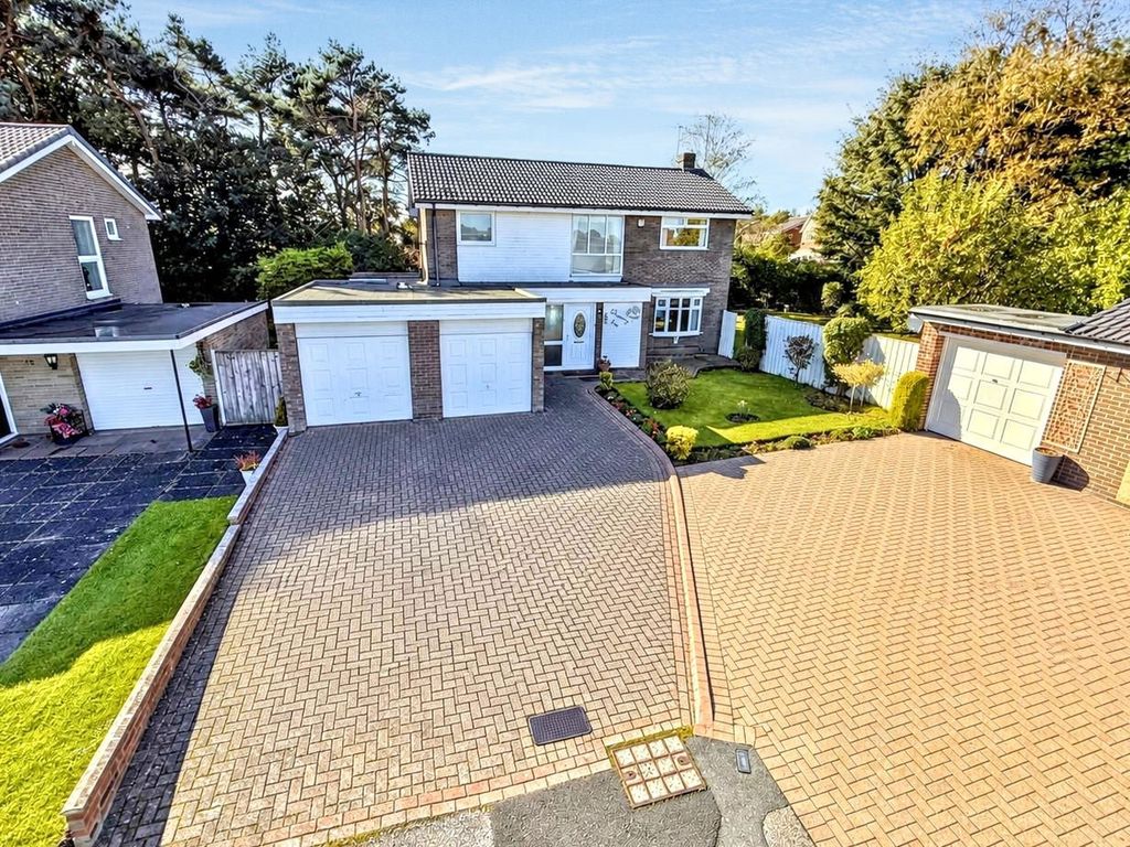 Property photo 1 of 36
