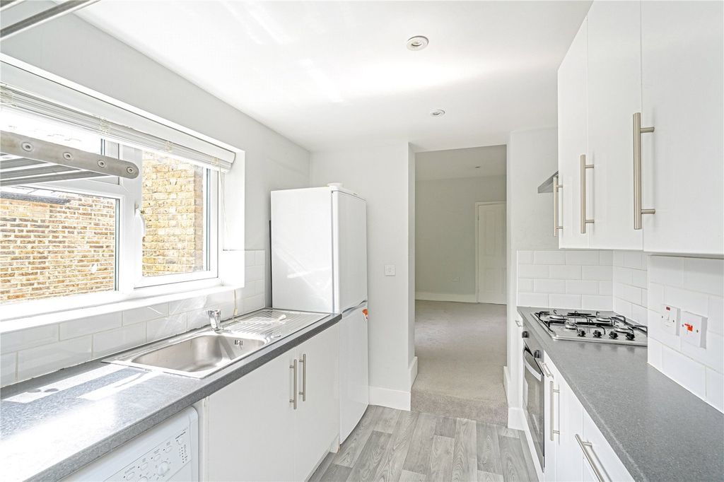 Property photo 2 of 7 Picture No. 04