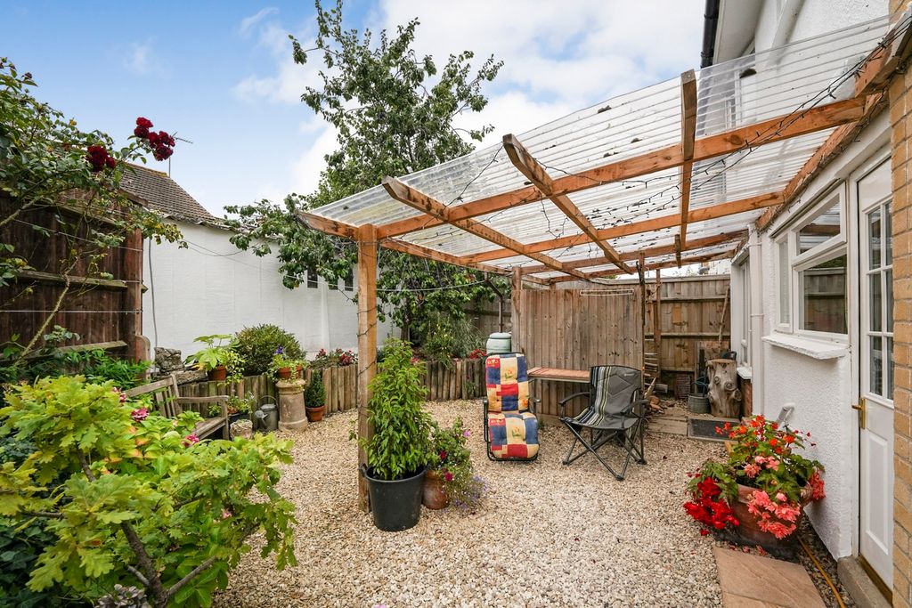 Property photo 1 of 17 Photo