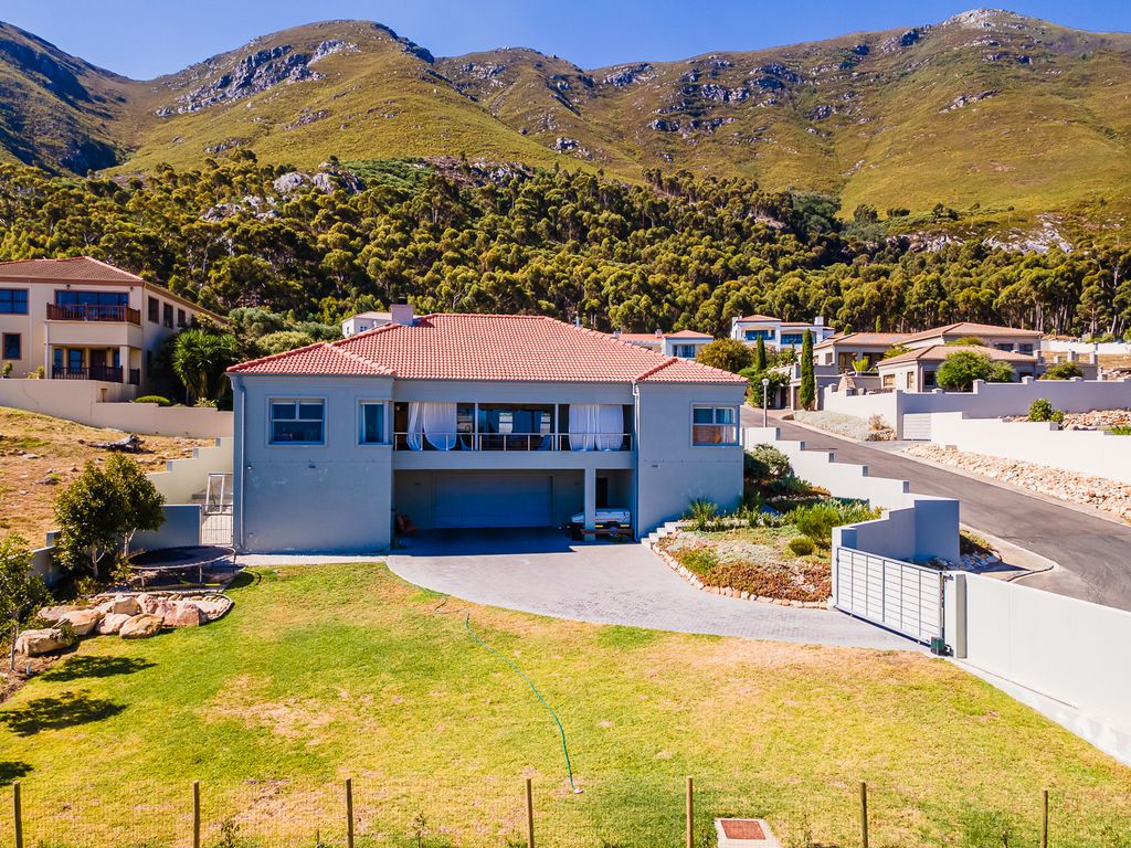 Property photo 1 of 51