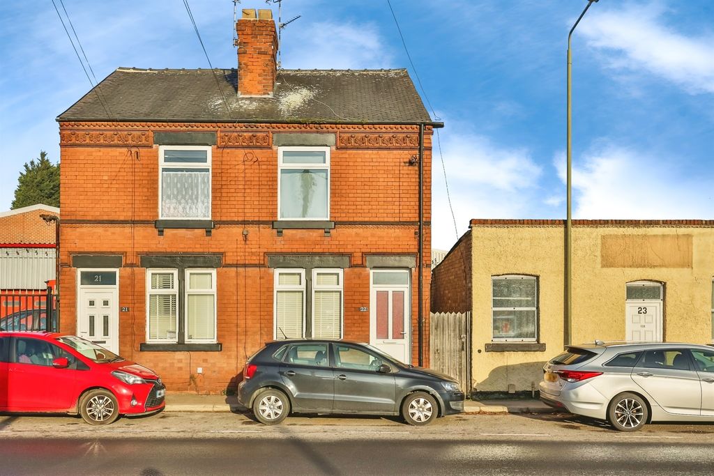 Property photo 1 of 17