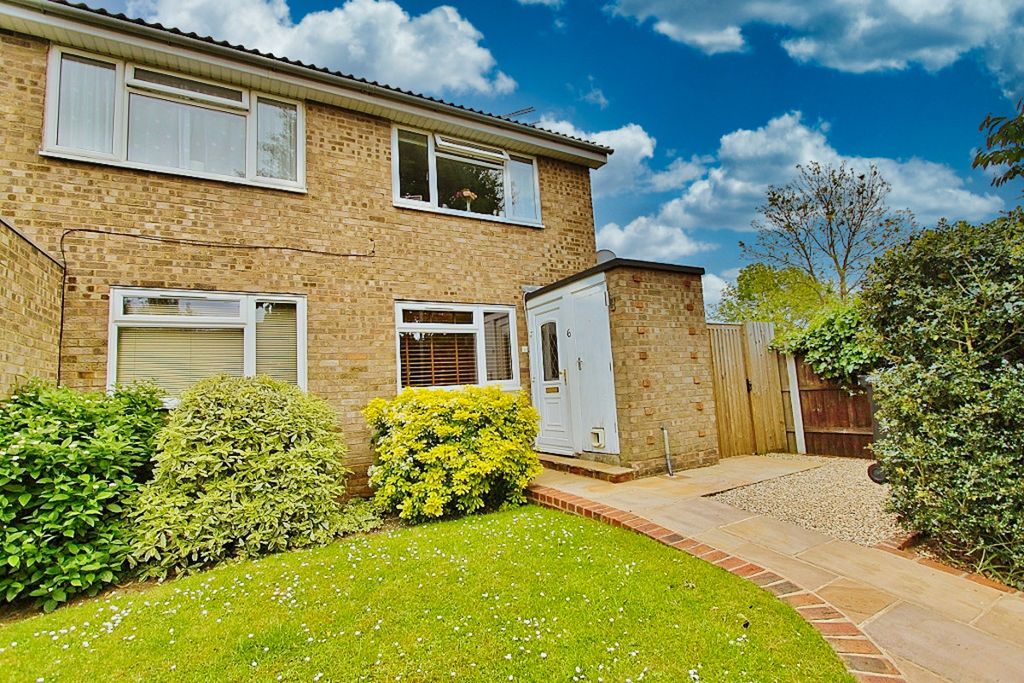 Property photo 1 of 9