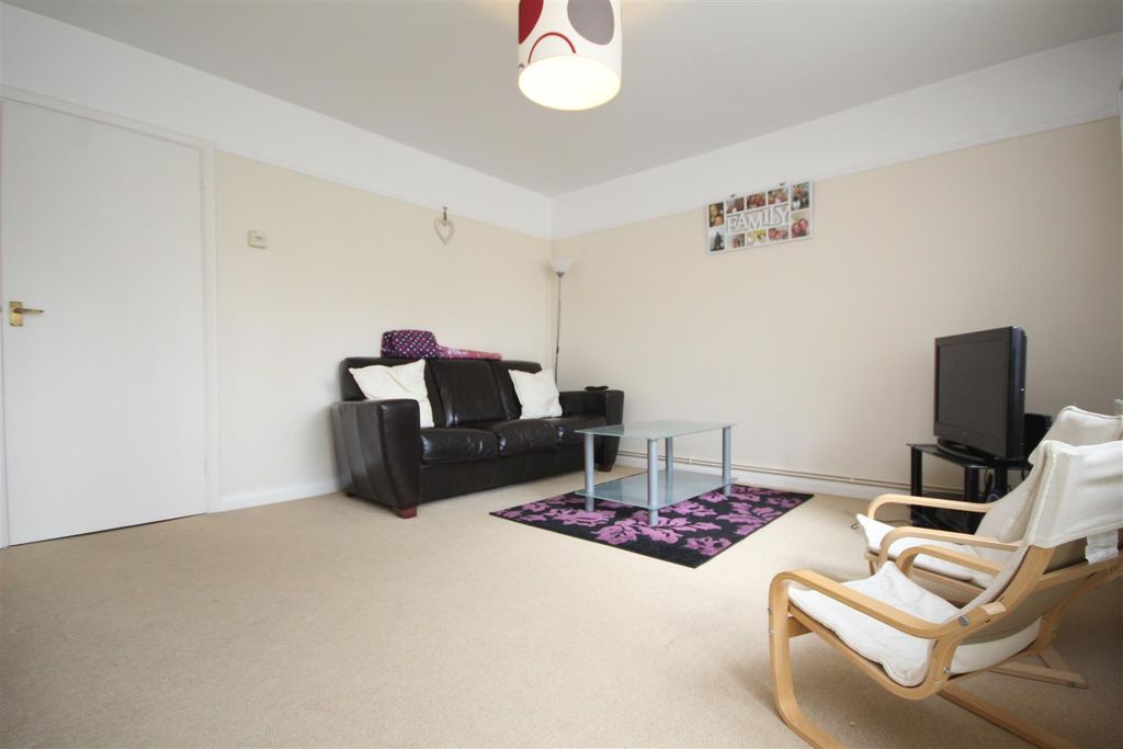 Property photo 3 of 7 Img_1307.Jpg