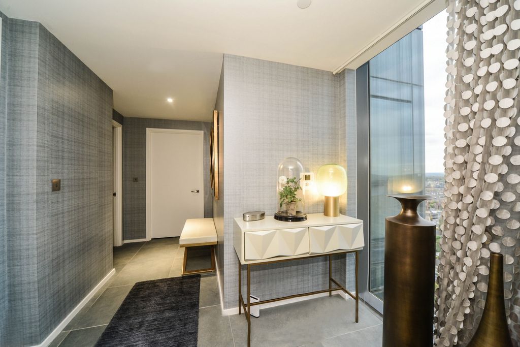 Property photo 2 of 20 Photo 5