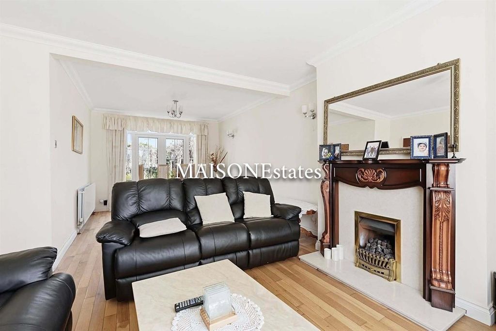 Property photo 3 of 16 715730338_10174768001535331_1881952610127858481_N