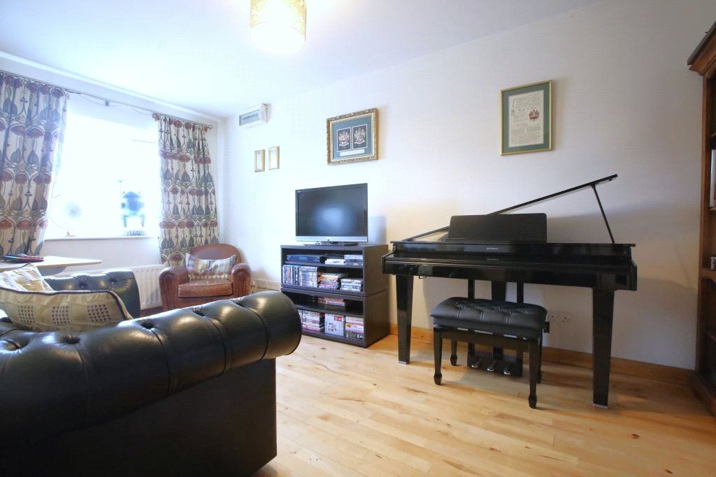 Property photo 3 of 23 Picture No. 10