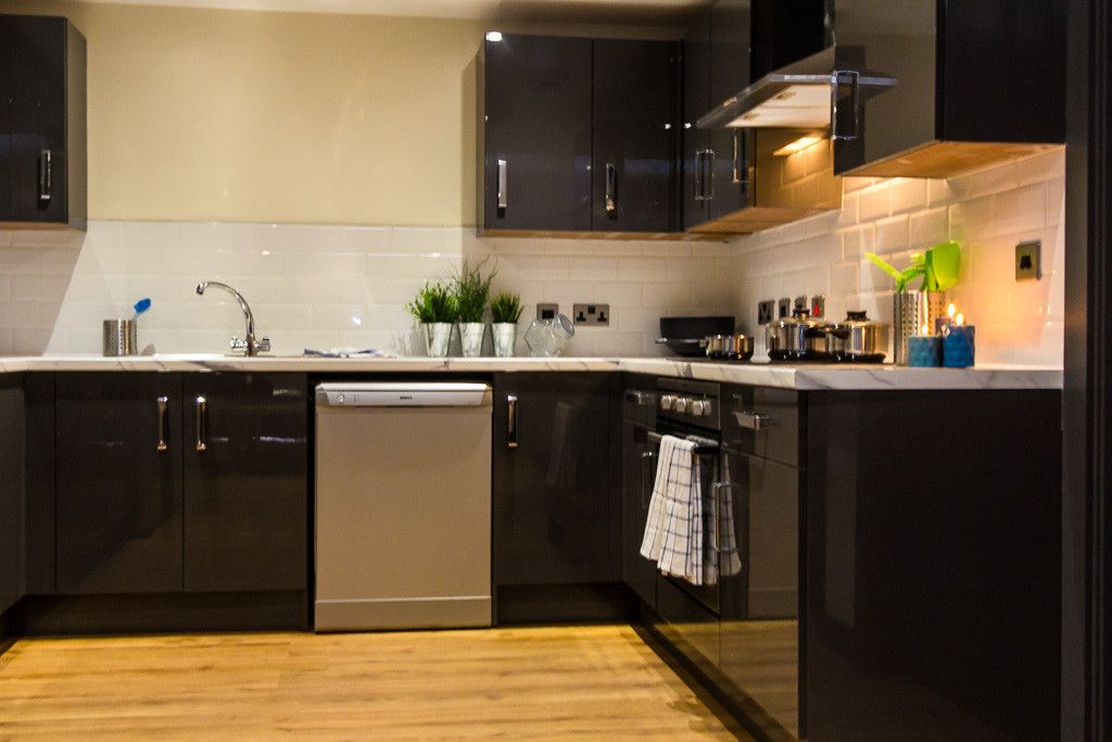 Property photo 3 of 37 Property Photo