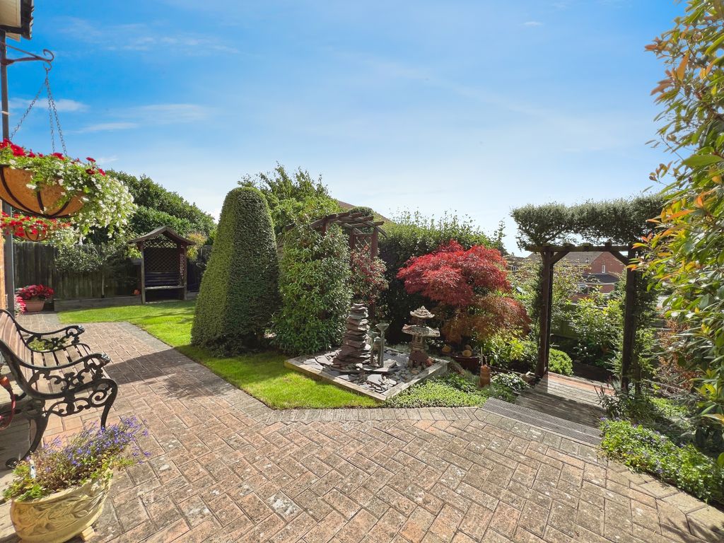 Property photo 3 of 26