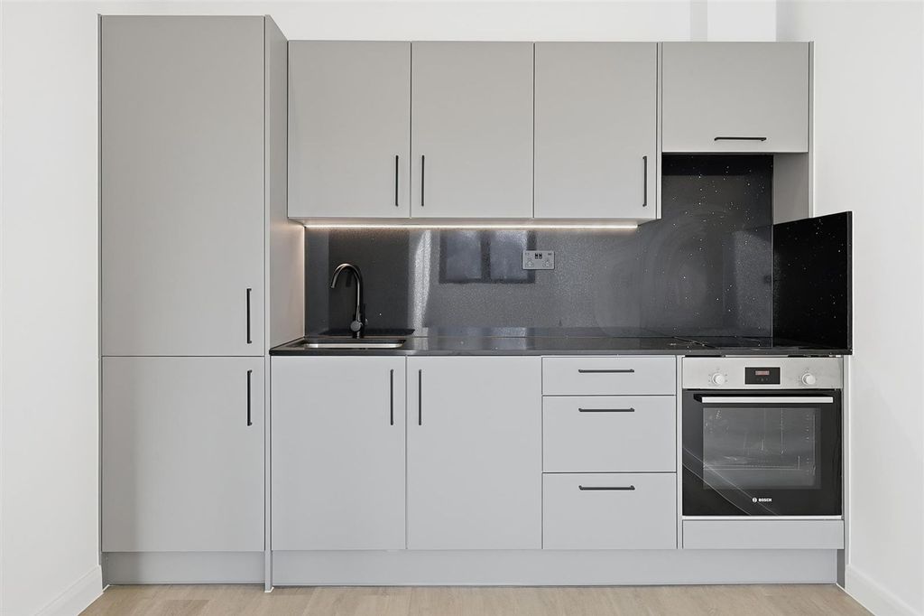 Property photo 2 of 6 001_Img_8062.Jpg