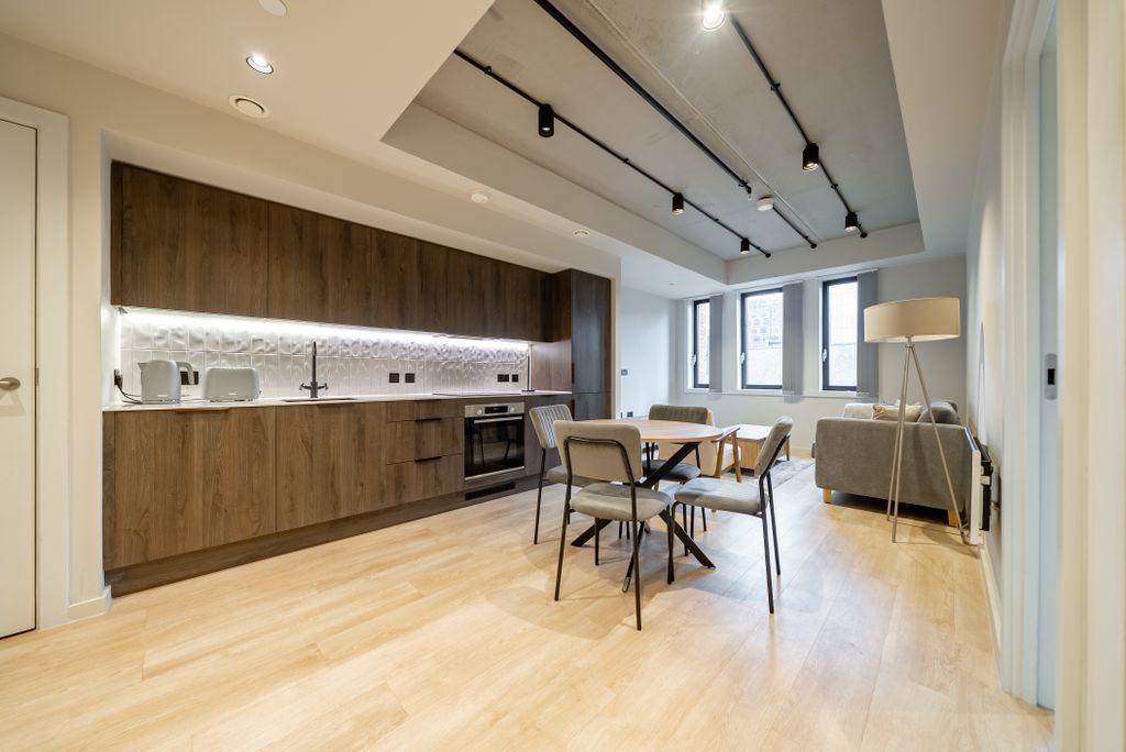 Property photo 2 of 10 Setl Photography00002