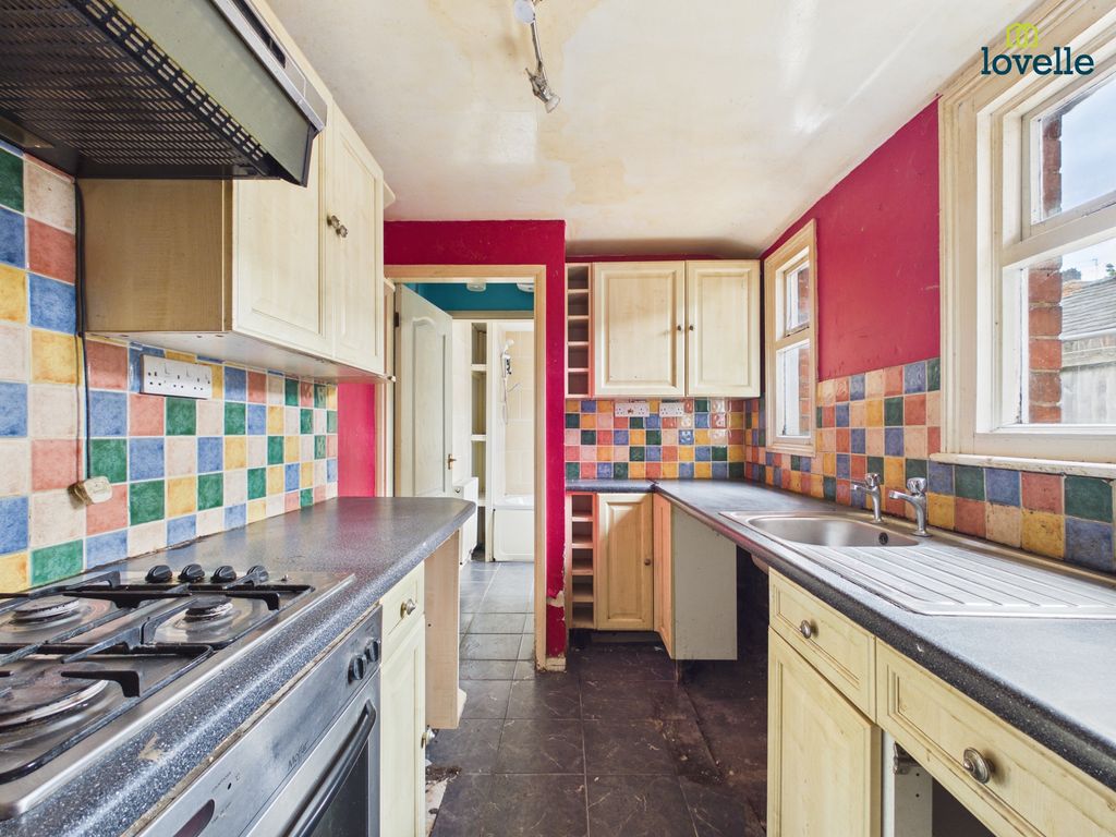 Property photo 3 of 16