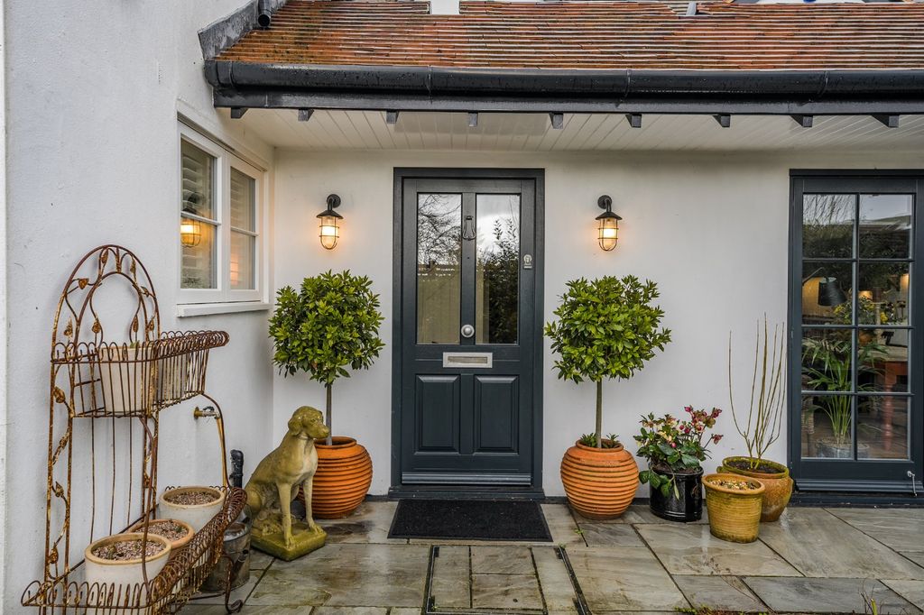 Property photo 3 of 20 Picture No. 04