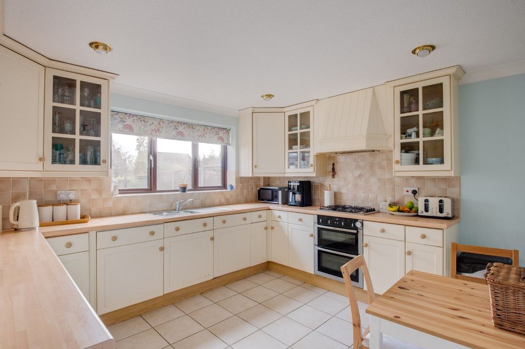 Property photo 2 of 17 Picture No. 17