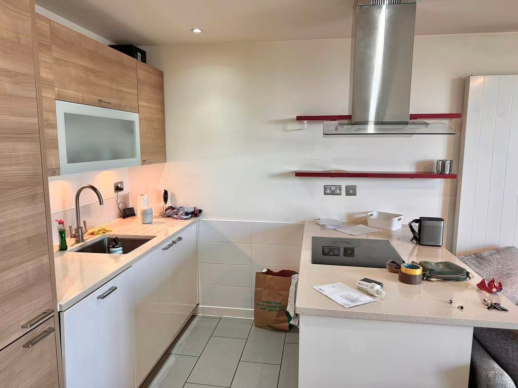 Property photo 2 of 13