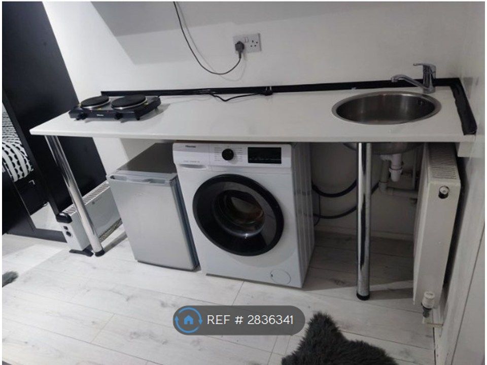 Property photo 3 of 6