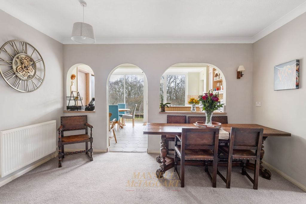 Additional image 7 of 6 bed detached house for saleImberhorne Lane, East Grinstead RH19