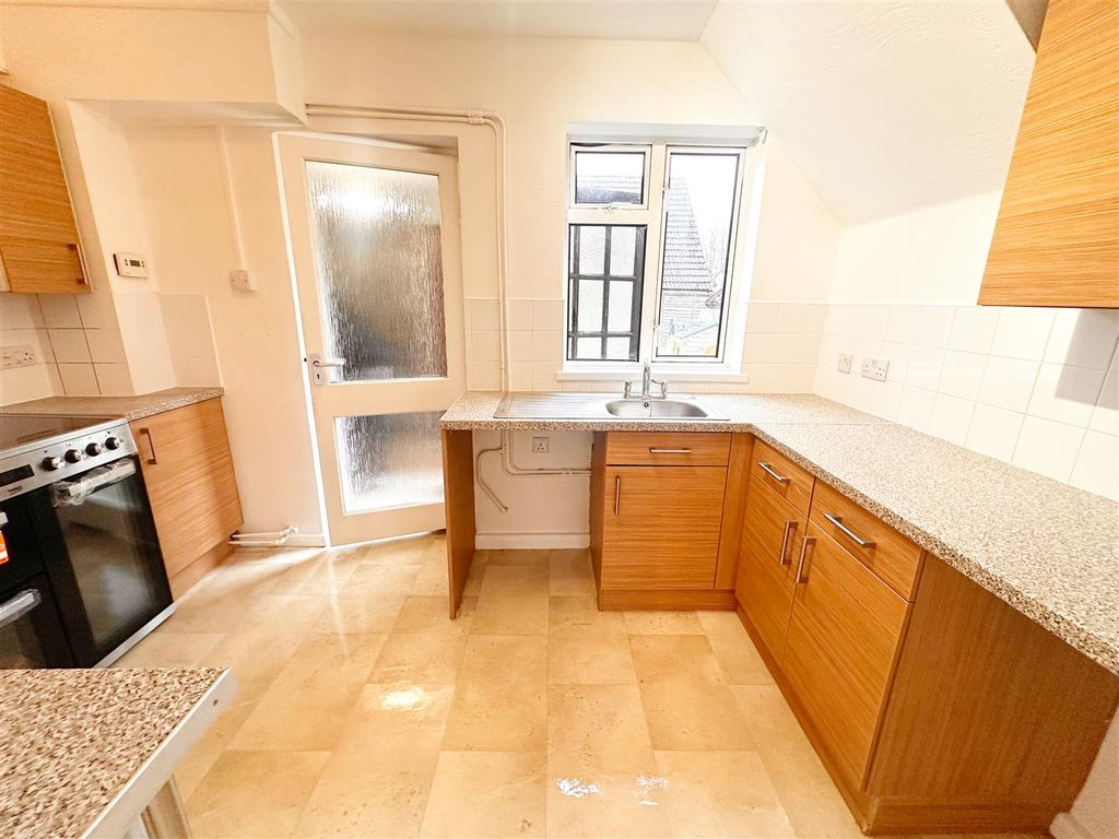 Property photo 3 of 8 Img_5908.Jpg