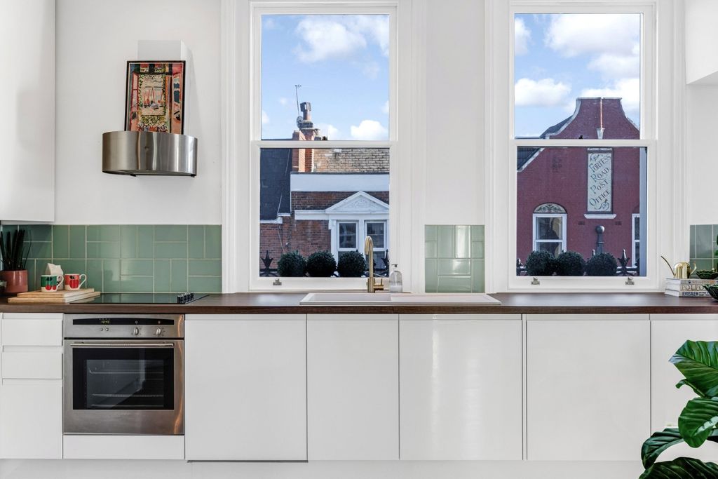 Property photo 3 of 11 Picture No. 04