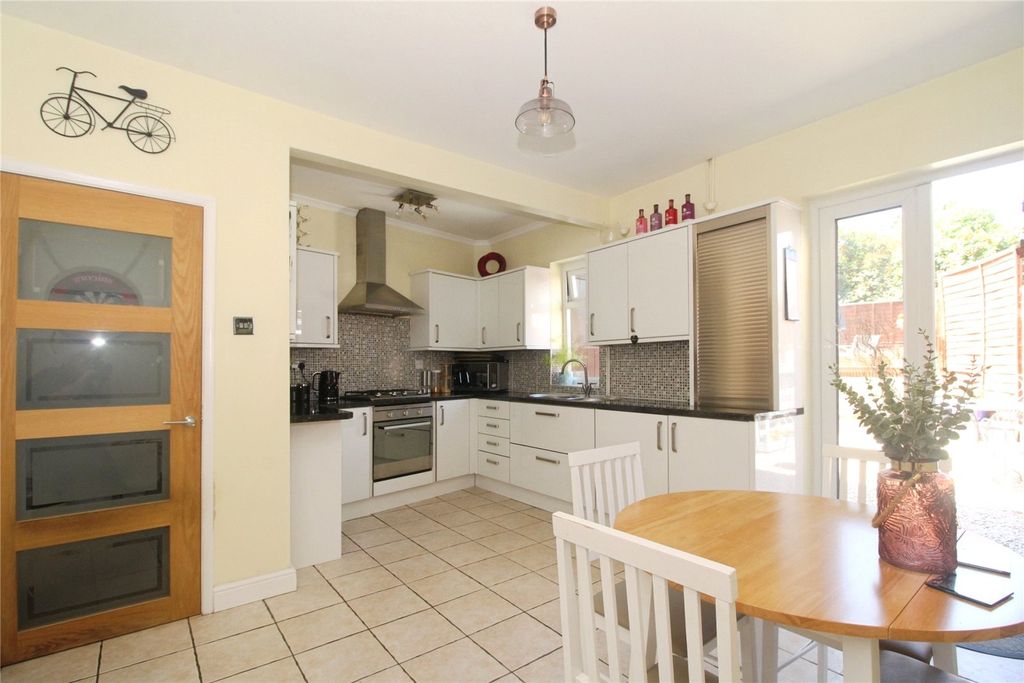 Property photo 2 of 10 Kitchen/Diner