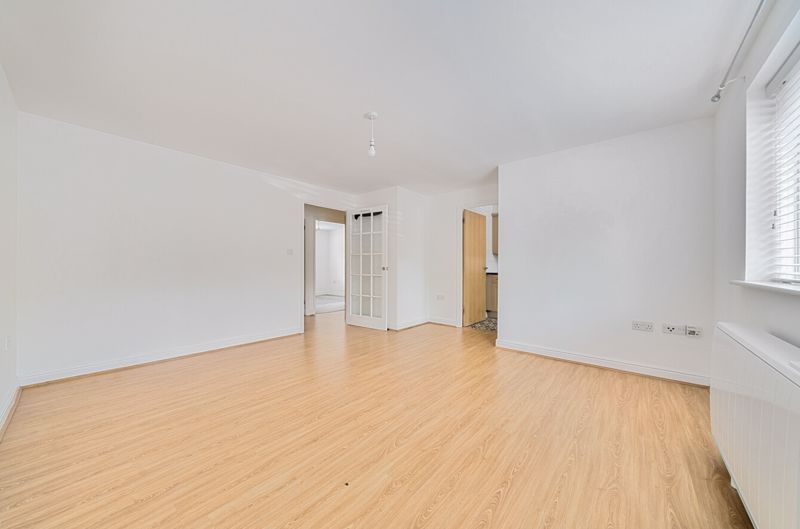 Property photo 3 of 15 Lounge Angle 1