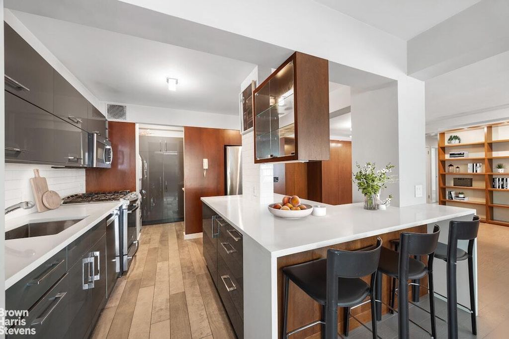 Property photo 3 of 6 <Alttext/>