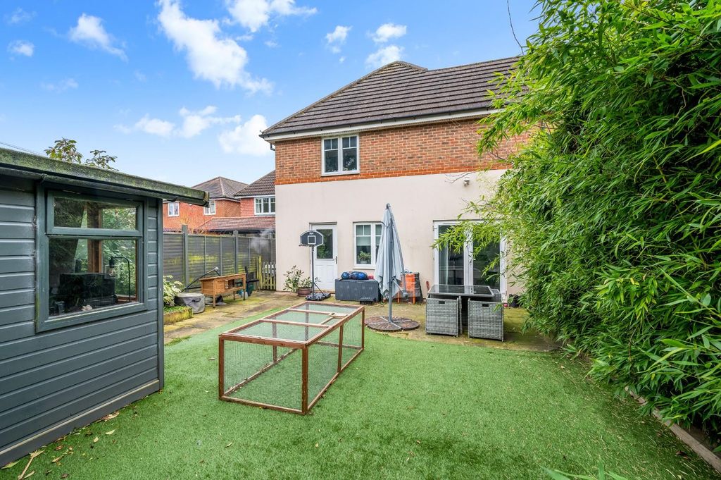 Property photo 3 of 20 Greenacres - 9.Jpg