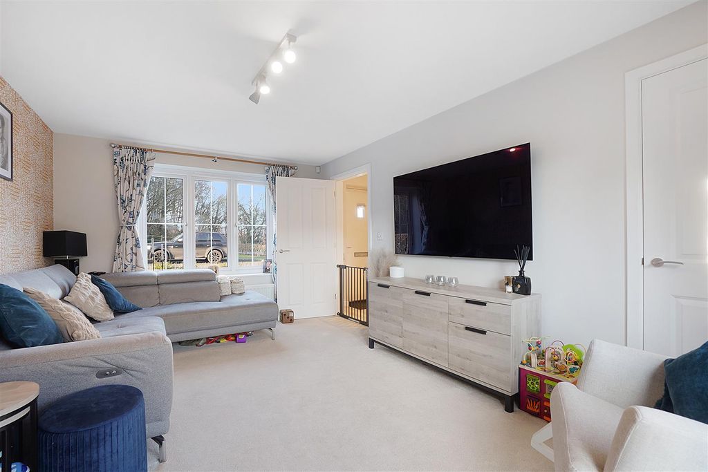 Property photo 2 of 23 Dsc06449.Jpg