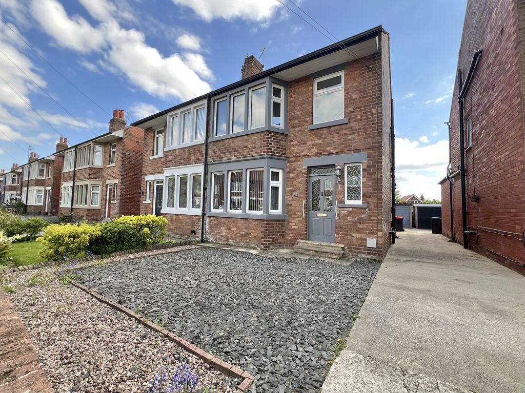 Property photo 1 of 23