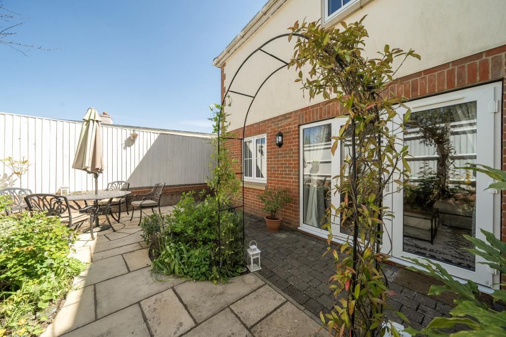 Property photo 1 of 22 External Rear