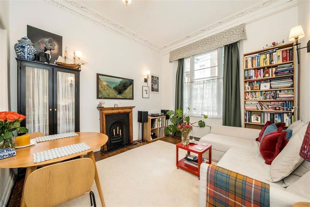 Property photo 2 of 3