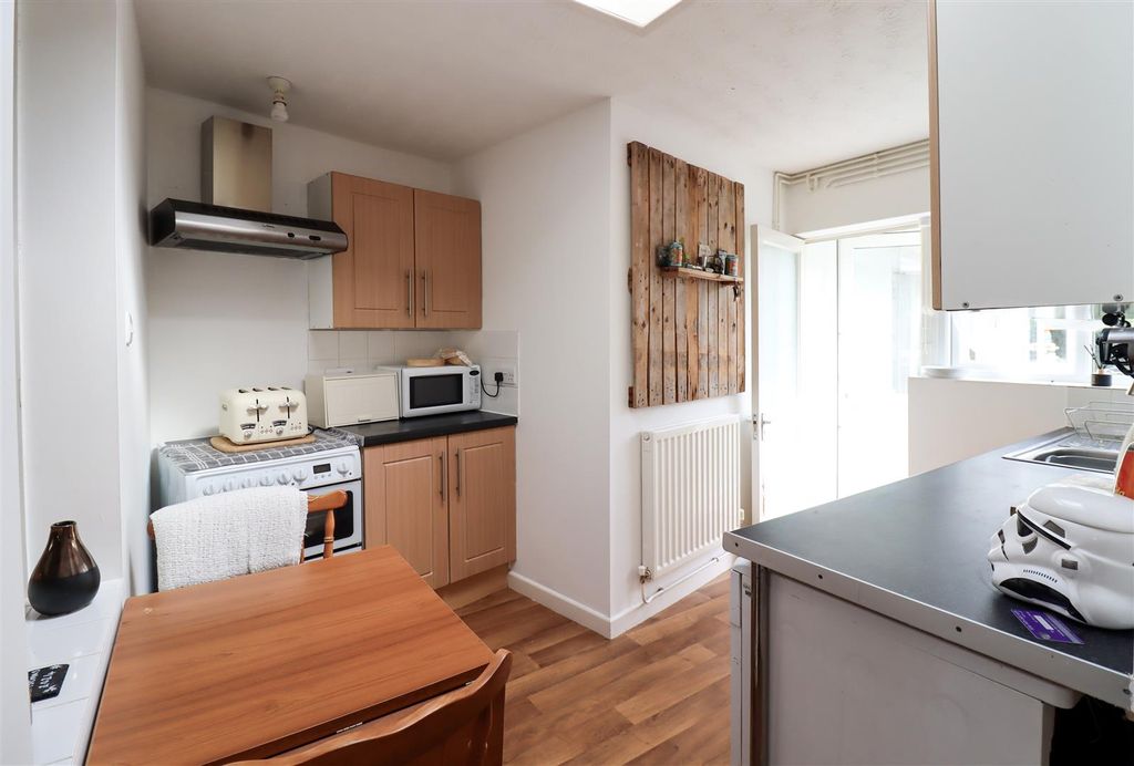 Property photo 2 of 10 Img_6608.Jpg