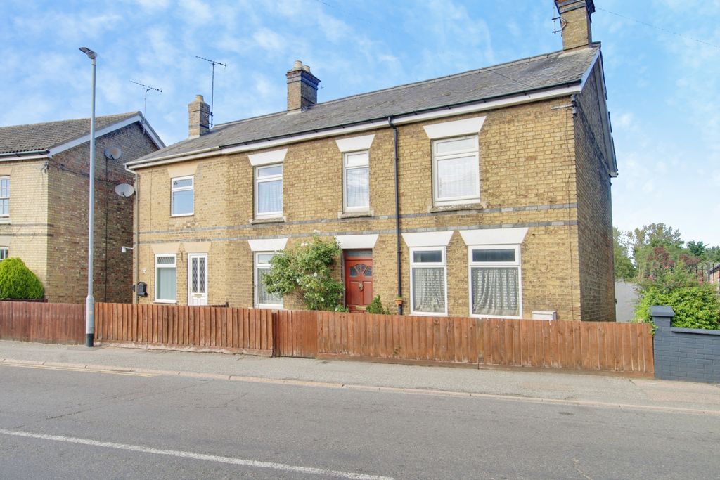 Property photo 1 of 14